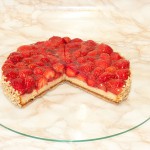Erdbeertorte im Anschnitt Erdbeertorte im Anschnitt